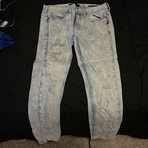 Blue jeans with holes skinny